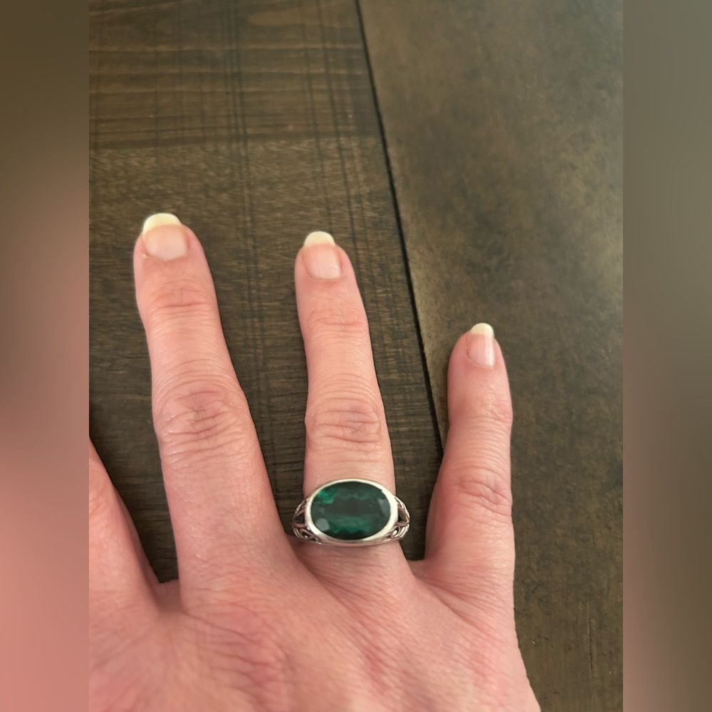 Green gemstone ring
